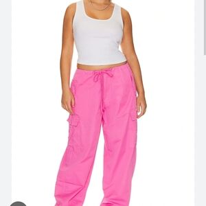 NWT Good American Bright Pink Cargo Parachute Joggers